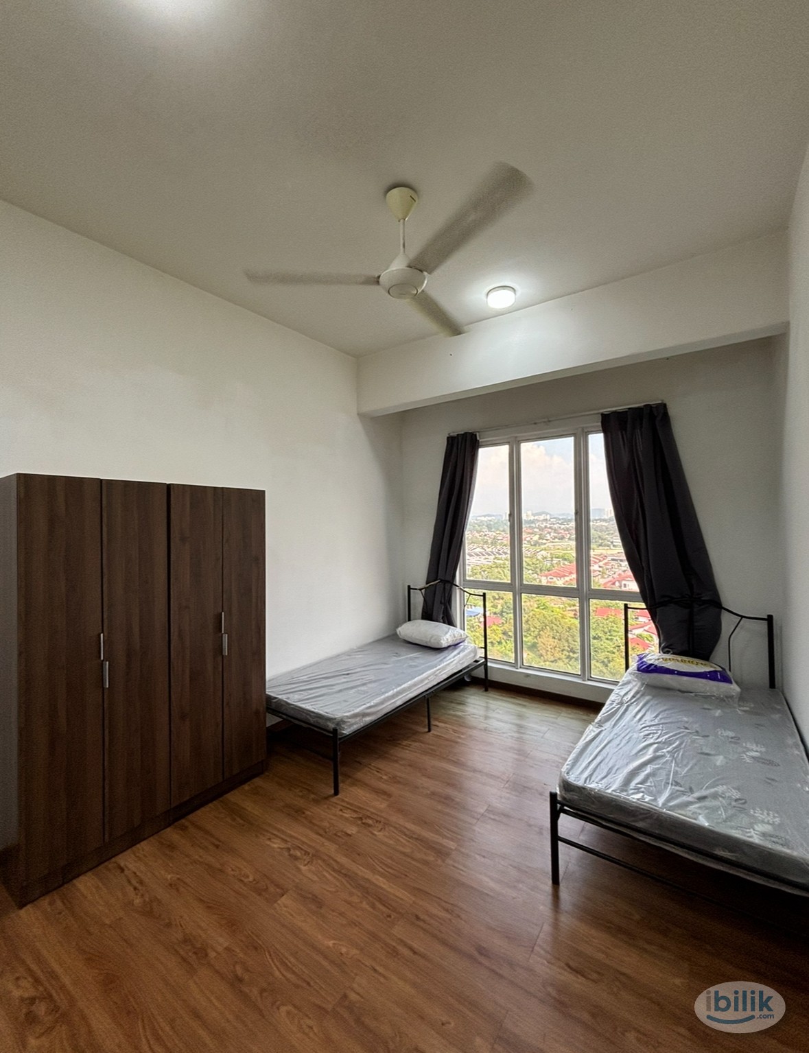 Zero Security Deposit Master Room Middle Small Mixed or Female unit 7 Tree Seven Residence MRT Bukit Dukung - Image 2