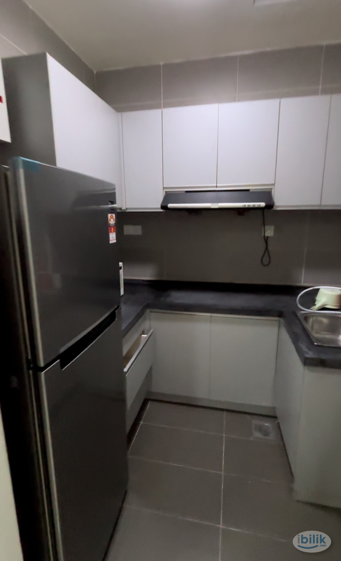Zero Security Deposit Single Room with Shared Bathroom Female or Mixed unit 7 Tree Seven Residence Cheras Kajang MRT Buk - Image 4