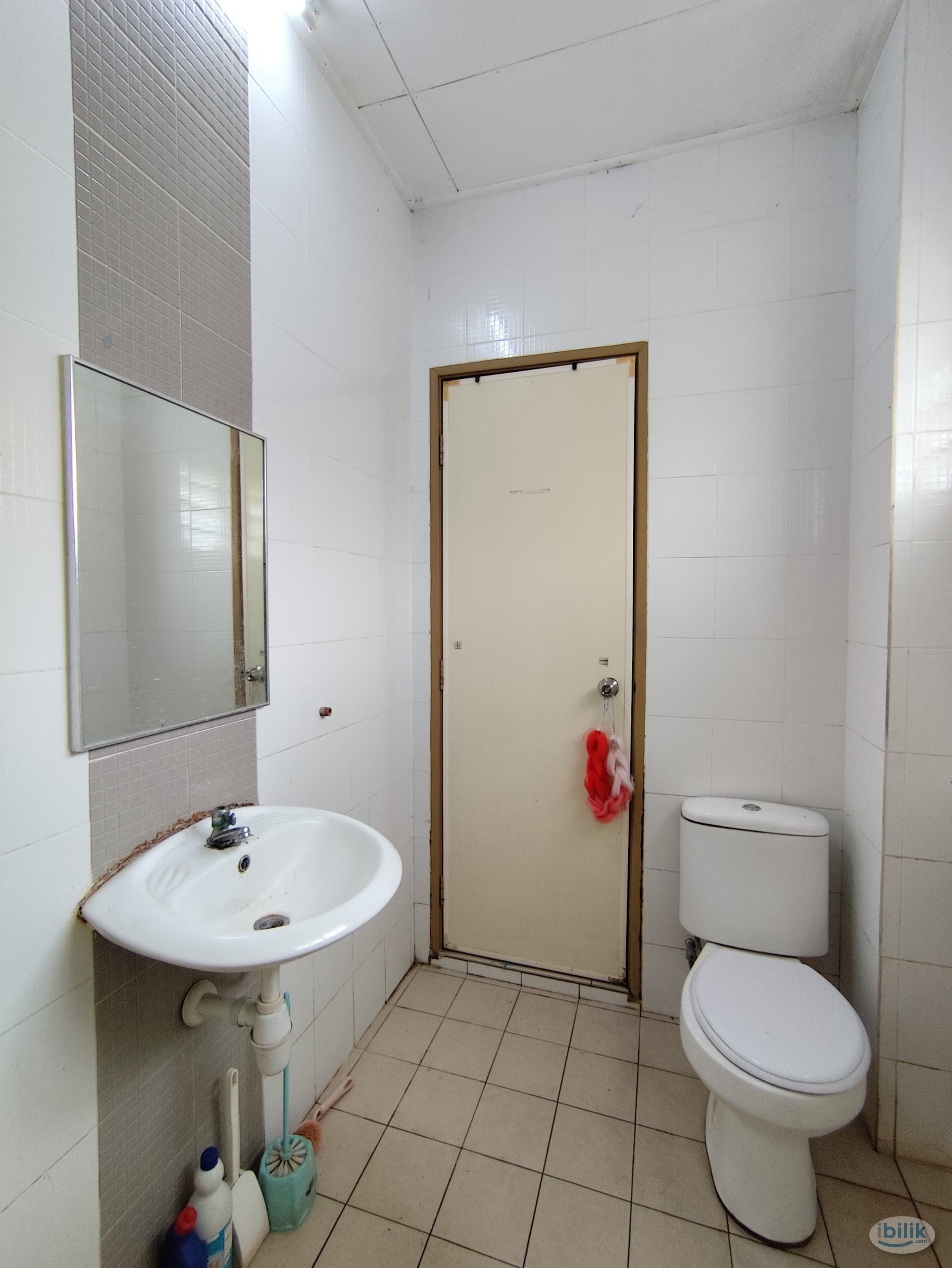 MASTER ROOM SUBANG PROMO ‼️ FREE WIFI - Image 2