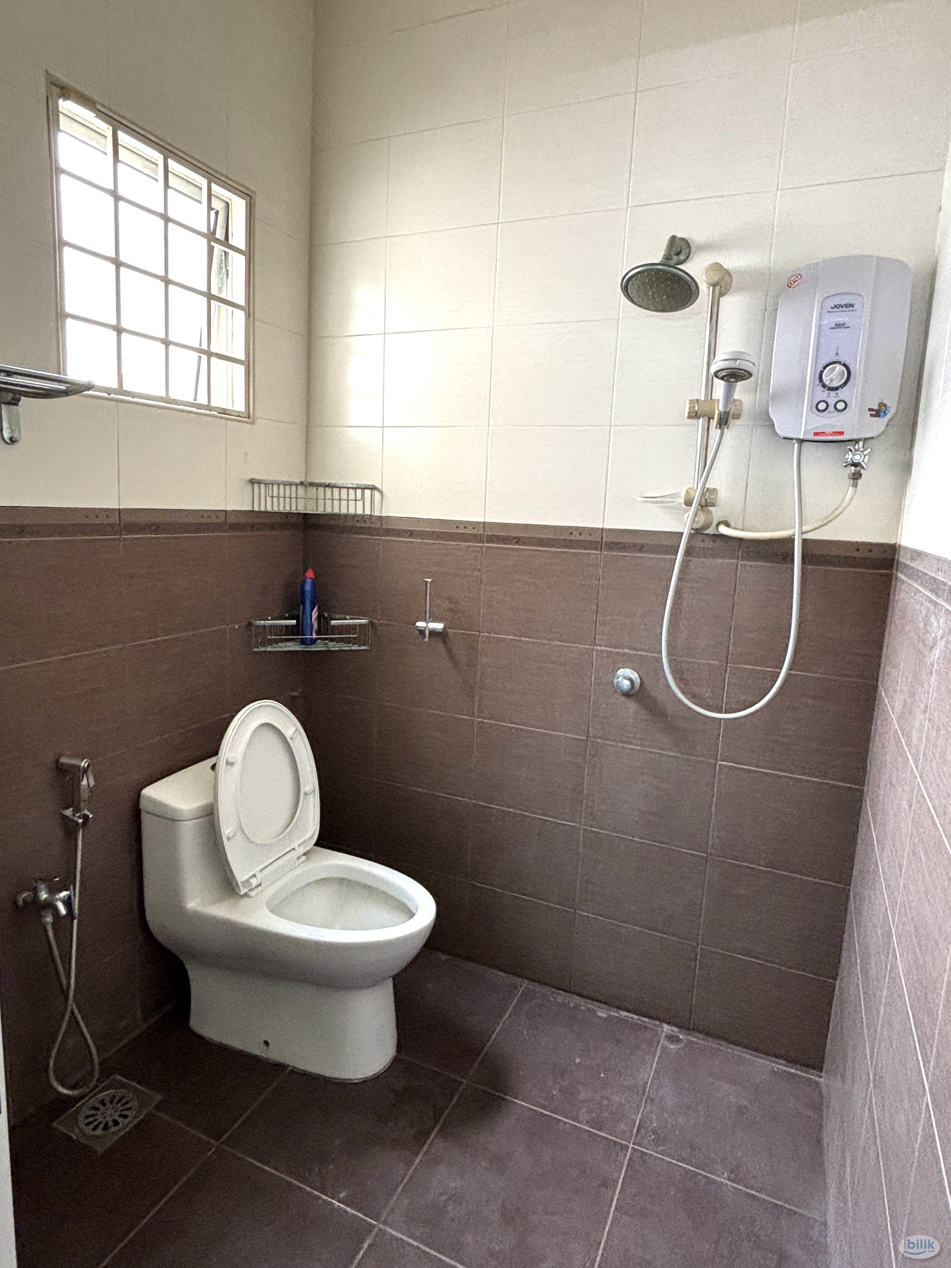 Premium ⭐️ Medium Room Fully Furnished @ USJ 2, Special Promotion, Aircond Wardrobe Table Chair Mattress - Image 3