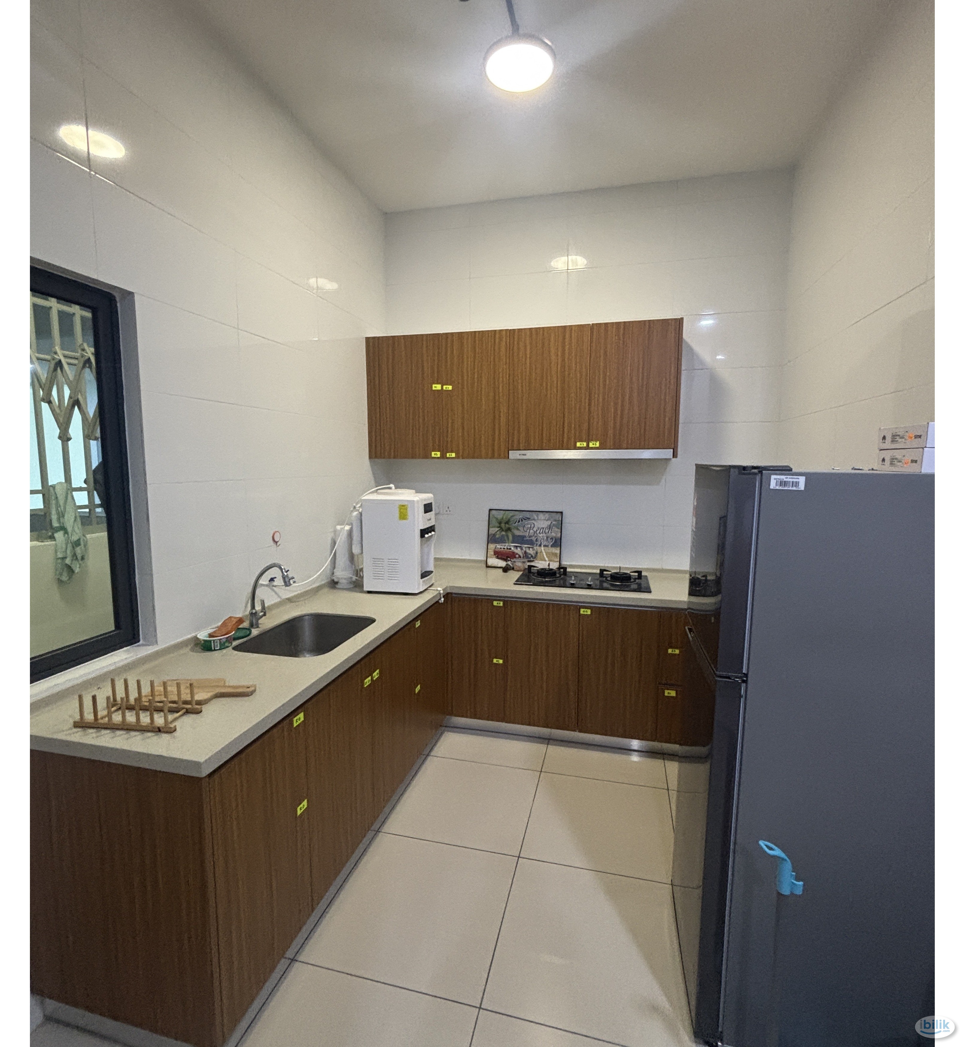 🔥VERANDO RESIDENCY, PJ, NEW CONDO Medium Room🔥Fully Furnish NEW 10” Mattress Aircond Wardrobe Table Chair - Image 4