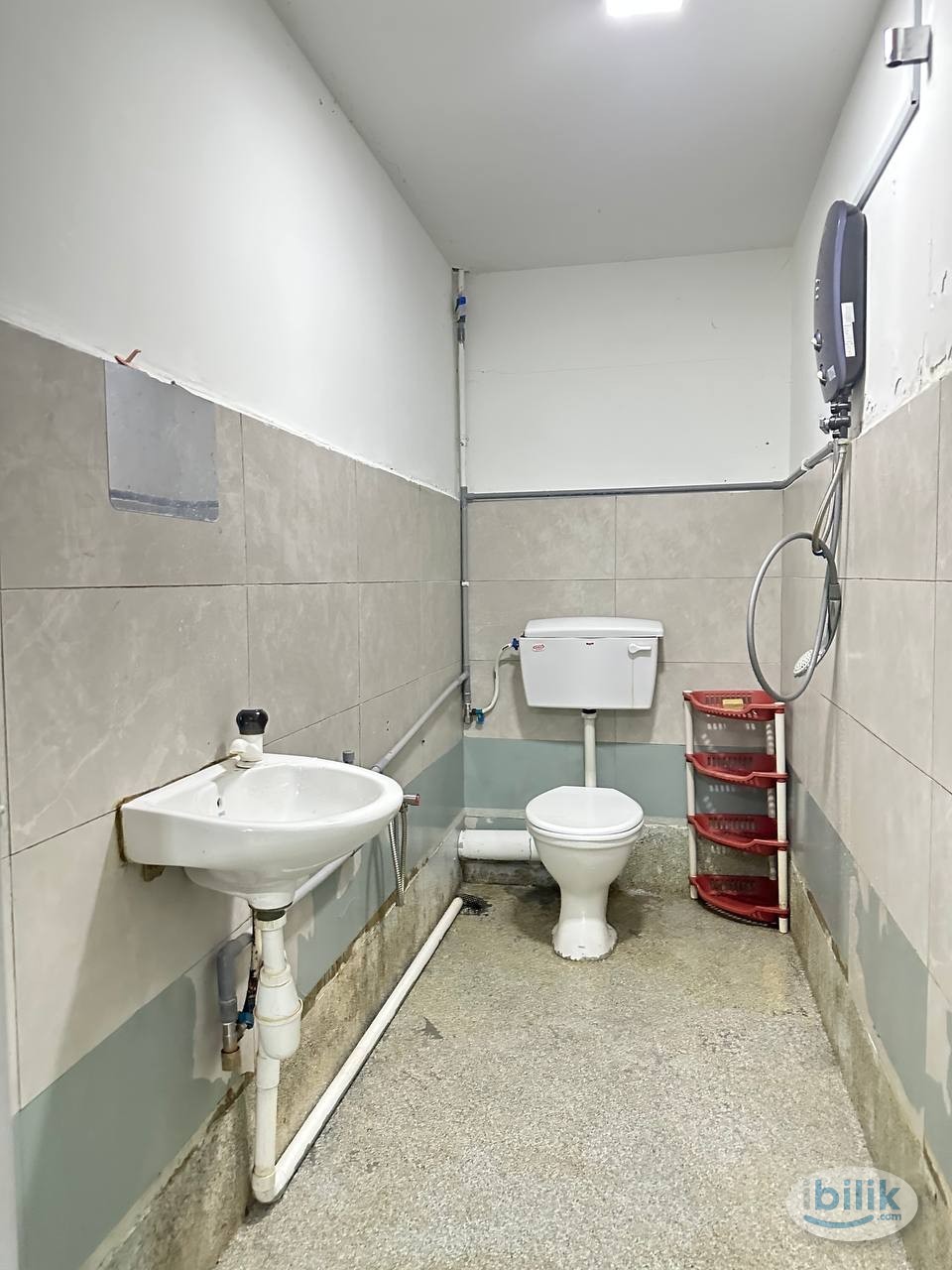 ✨Female Unit | 2mins Walk to LRT  🏡 – Perfect for Working People ✨ - Image 4
