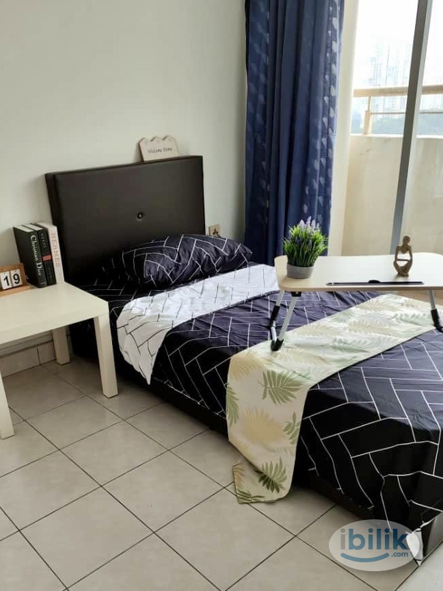 (NEW) 💁🏻‍♂️MALE Balcony Aircond Single Room w Wifi, Utilities at Flora Damansara, Damansara Perdana dekat Mall dekat Hig - Image 1