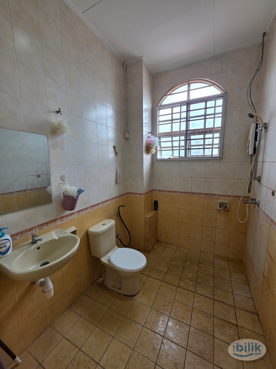 Private room for rent at Bandar Utama🏡 0 Deposit 💸 - Image 3