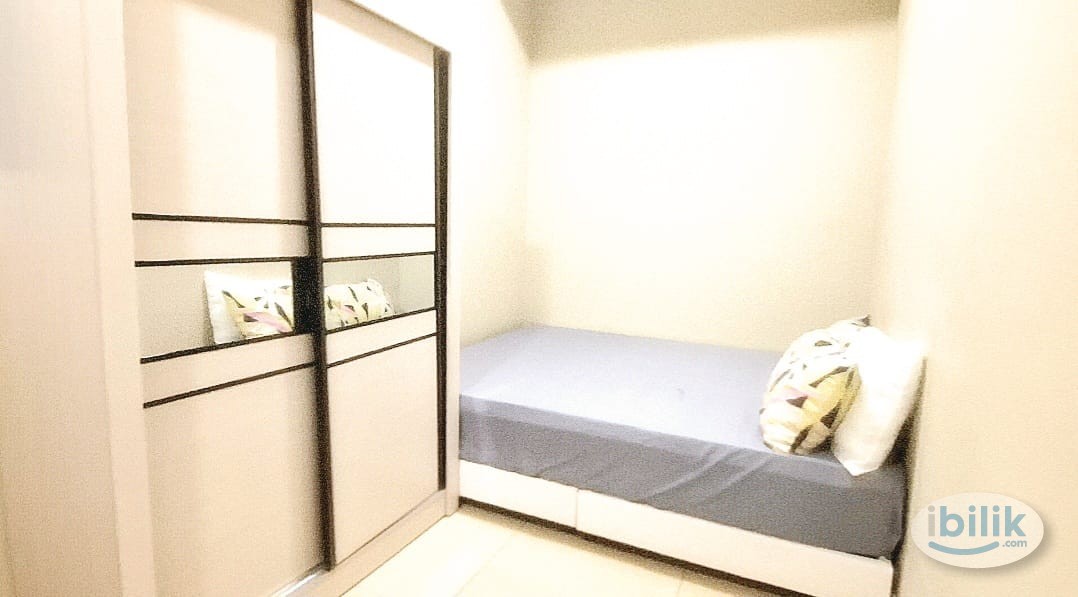 Single Room available at Taman Cempaka, Pandan - Image 1