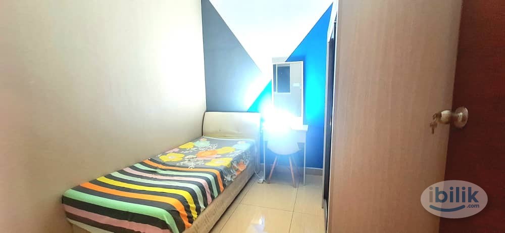 Single Room available at Taman Cempaka, Pandan - Image 3