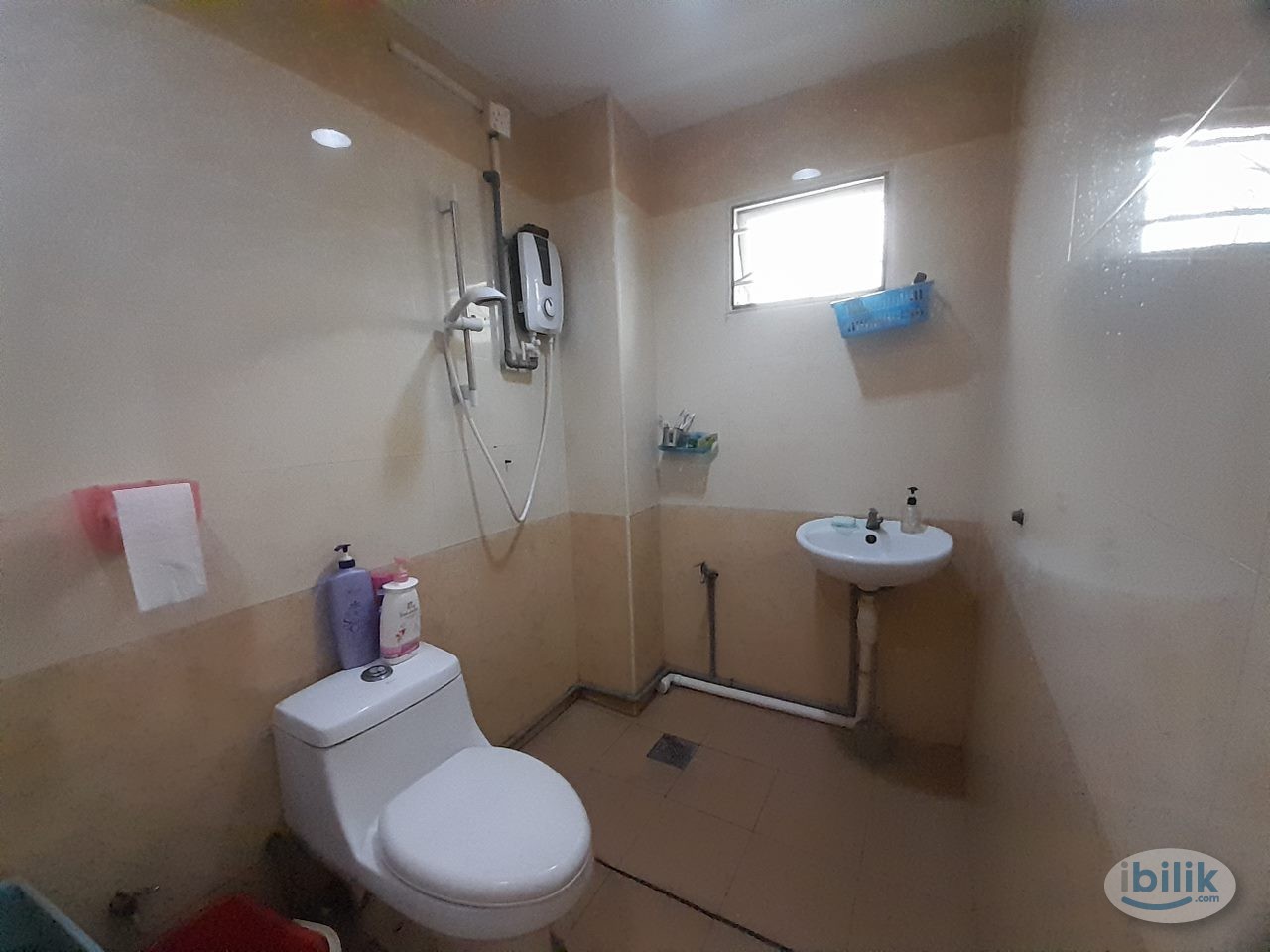 Room available at TAMAN CEMPAKA - Image 3