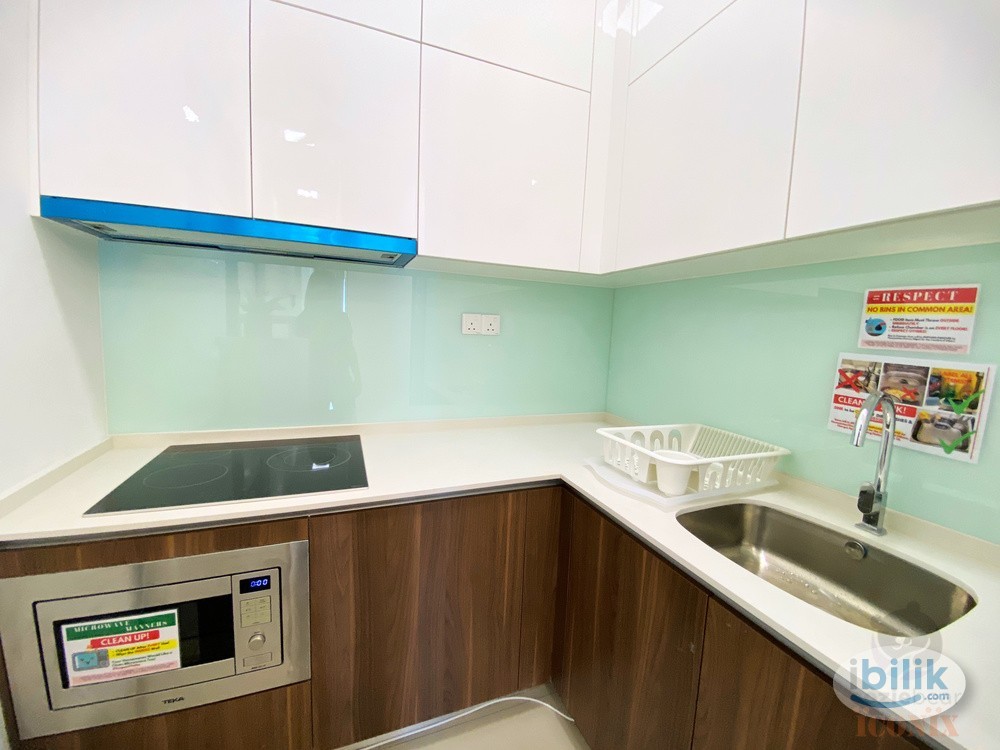 Single Room at SuriaMas, Bandar Sunway - Image 2
