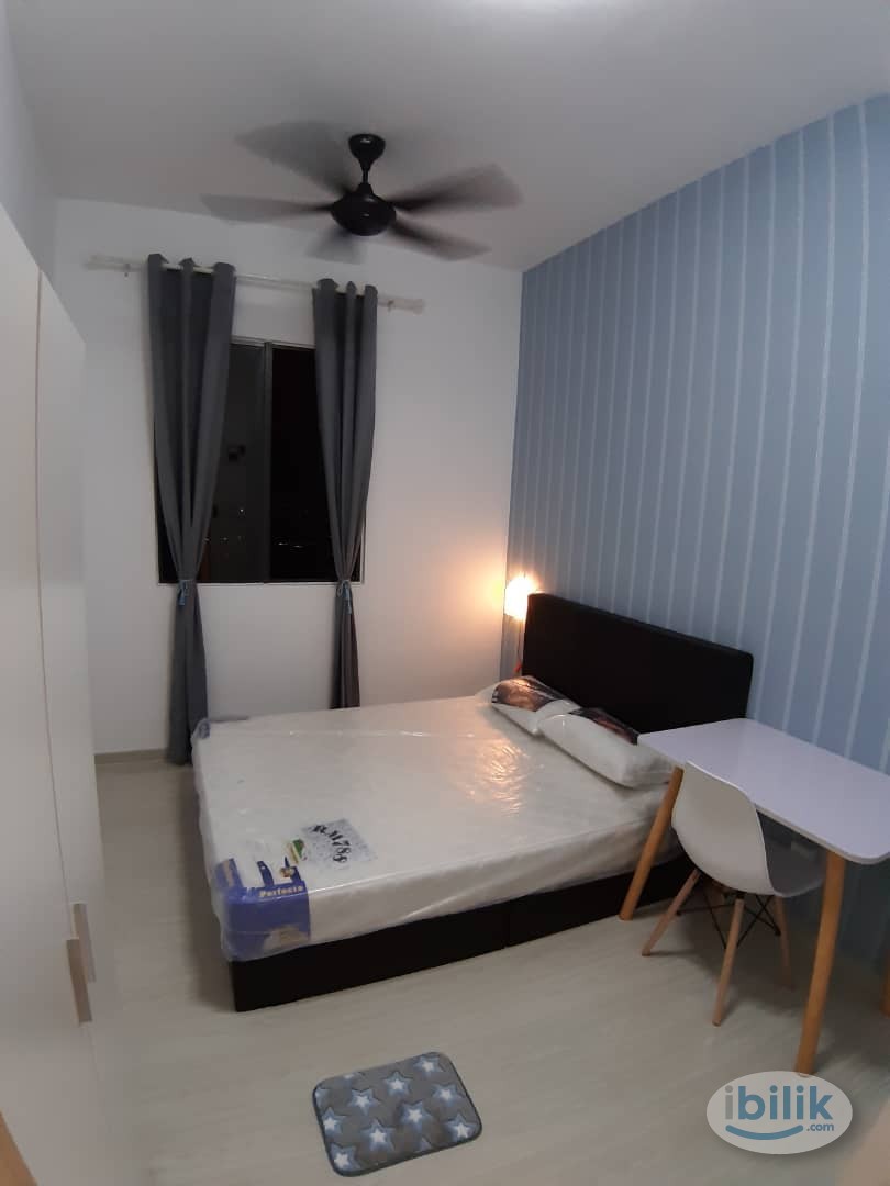 Linked LRT 6 stops to KLCC, Free wifi, cleaning, electric, water Middle Room at The Hamilton, Wangsa Maju - Image 5