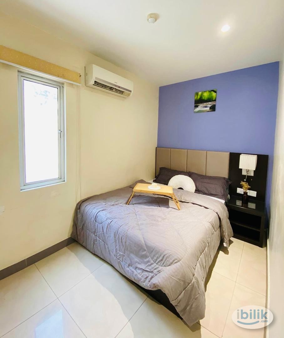 Bus to MRT- Condo I Middle Room at Taman Serdang Raya, Seri Kembangan - Image 1