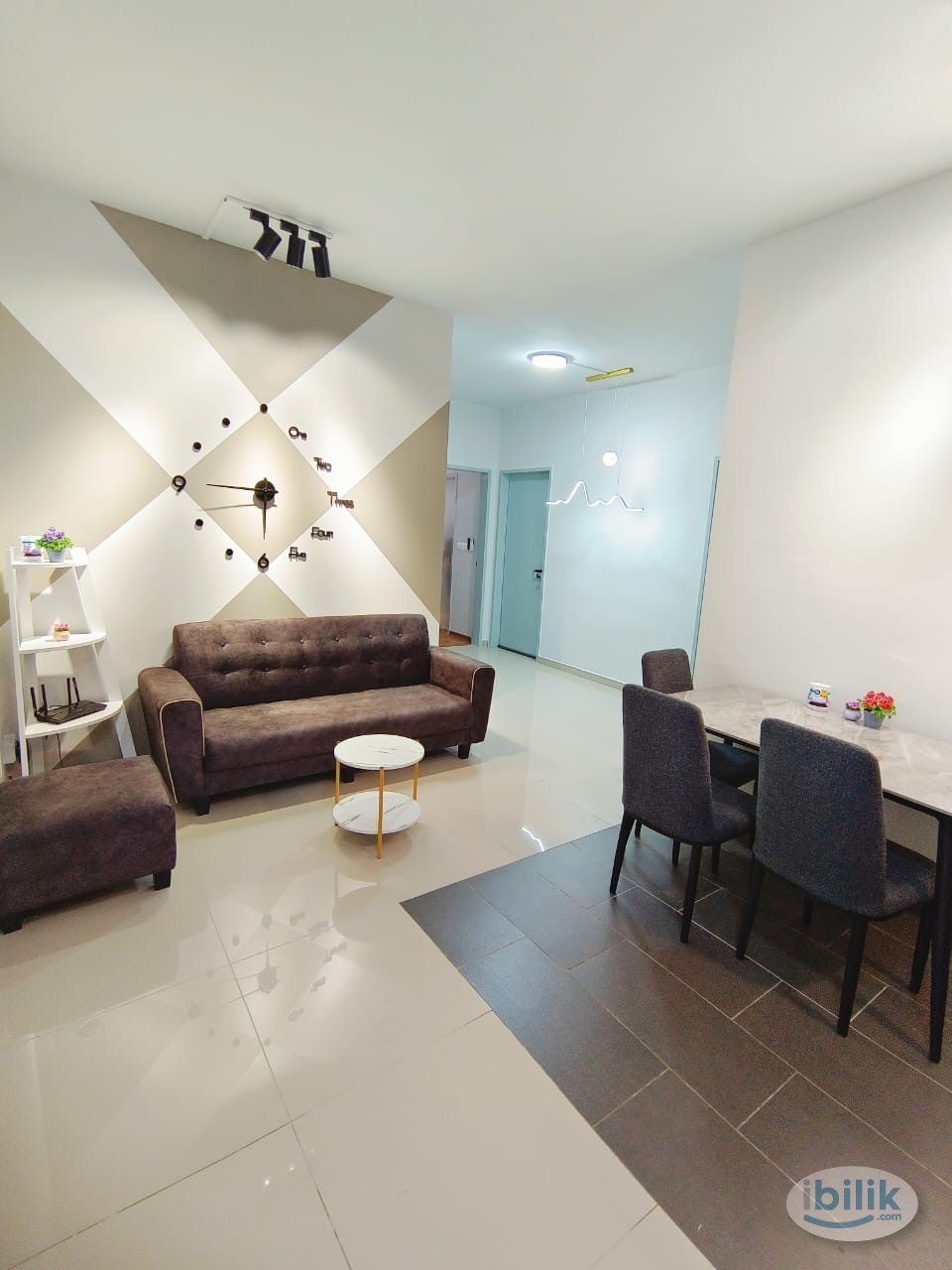 Room For Rent Near Admiral - Image 4