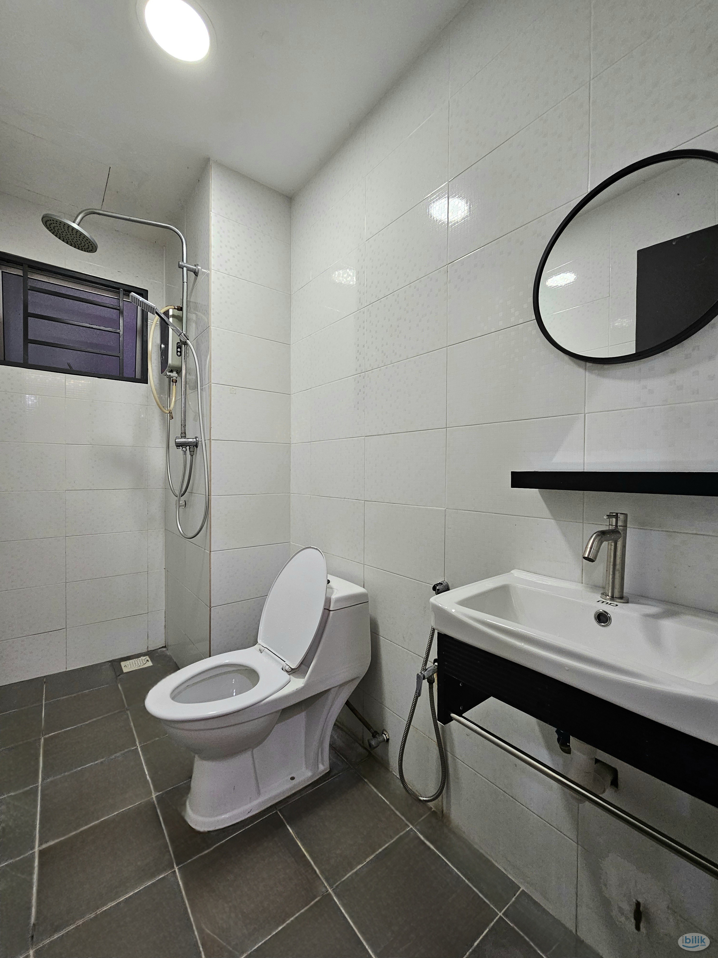 Fully Furnished Middle Room at Mahkota Garden (near UTAR Sg Long) - Image 5