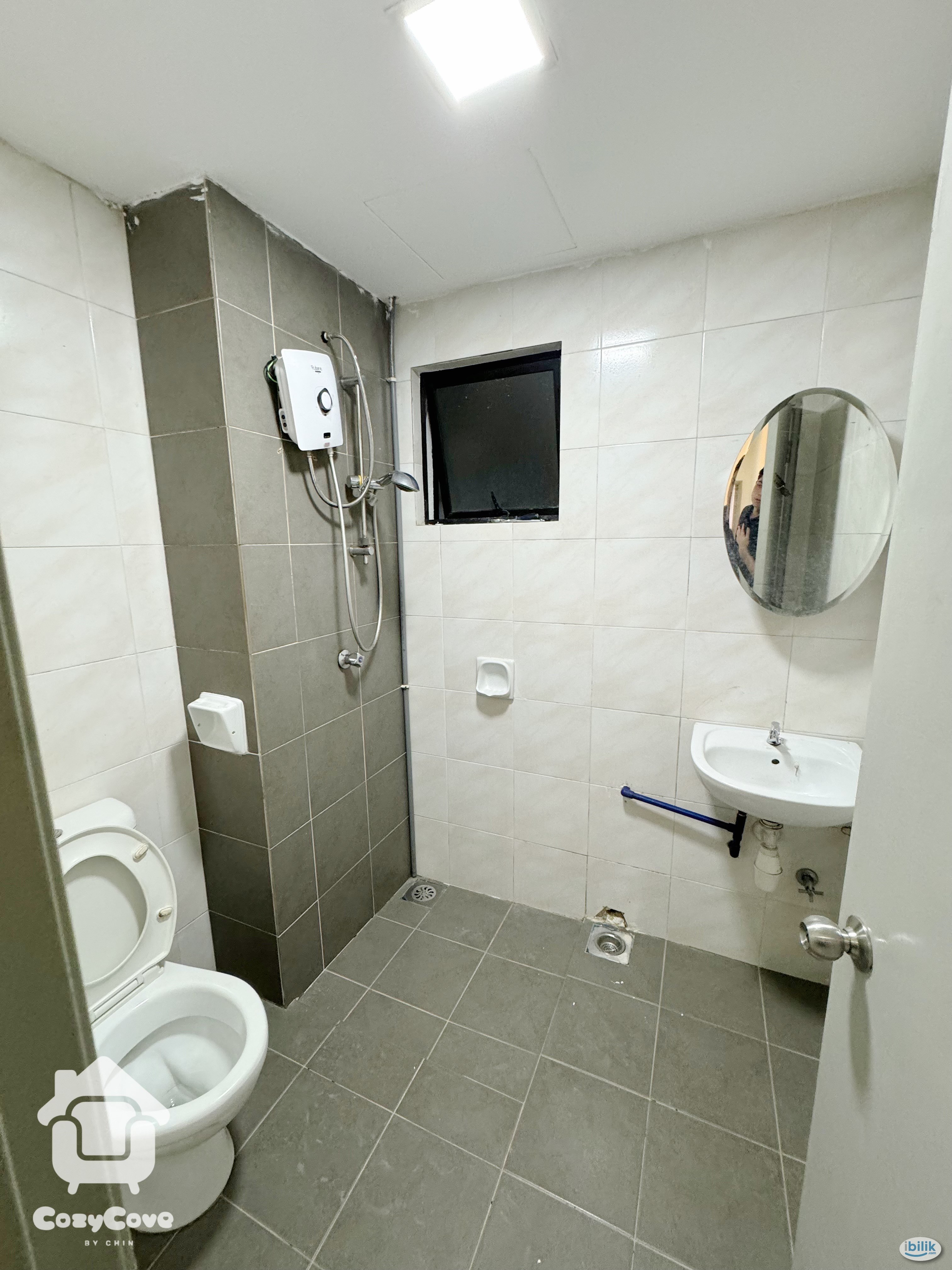[3mins walk MRT Female Master Room] at One Damansara Condo, Damansara Damai MRT Bandar Utama Petaling Jaya TTDI - Image 2