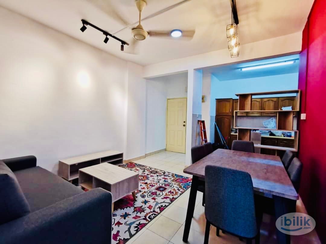 Medium Room SuriaMas Condo - Image 4