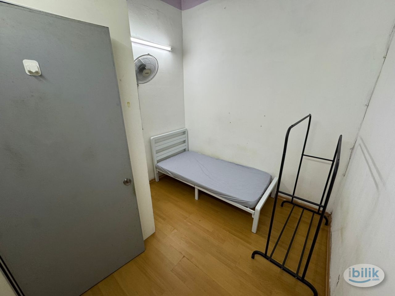 *!![7 MIN WALK TO MRT]!!*🔥 Room at Jalan BU 2/7 🚶Walking distance to First Avenue, One Utama, 1 powerhouse, KPMG, MRT Ba - Image 2