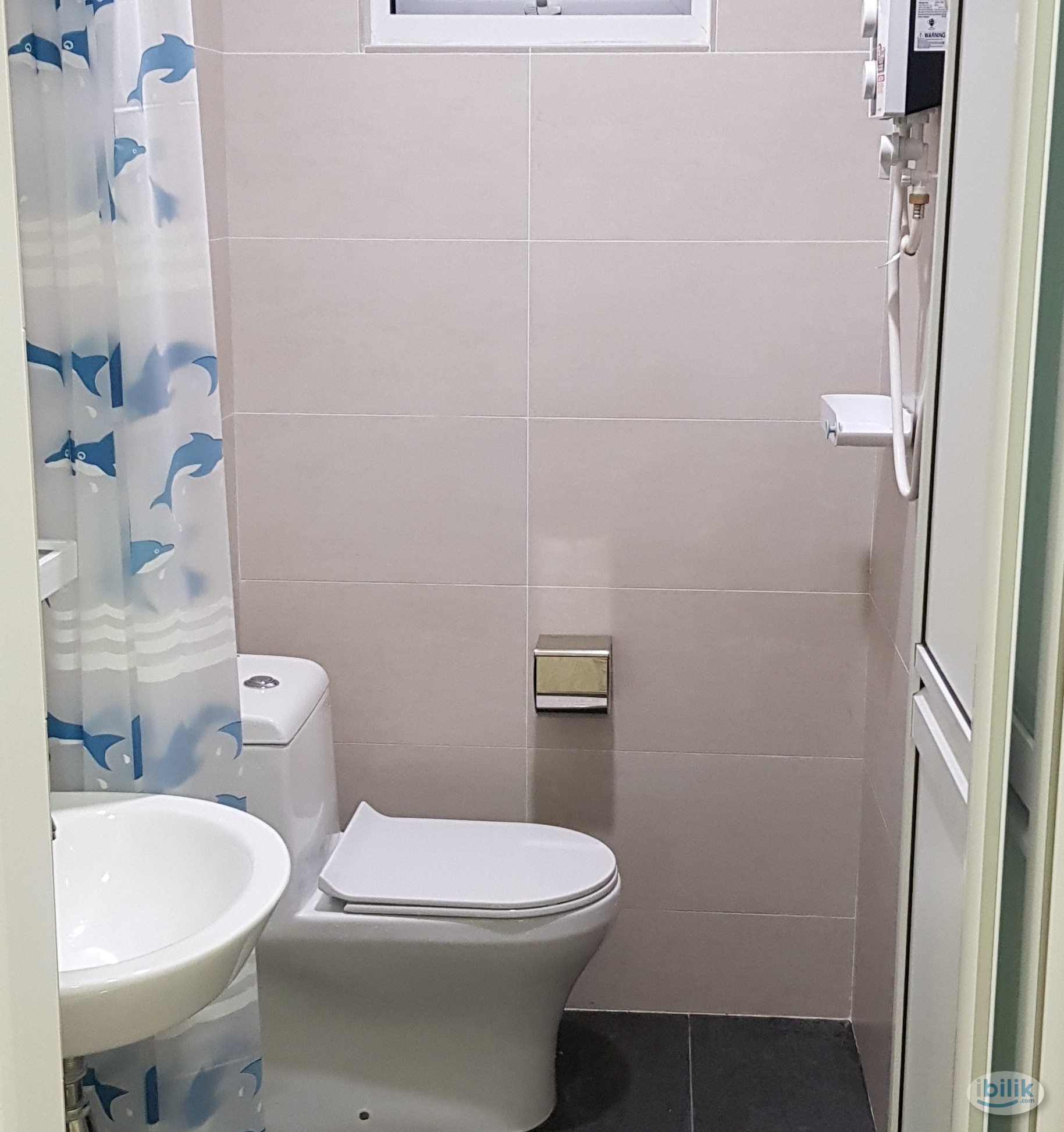 Master Room at Pinnacle, Sri Petaling - Image 1