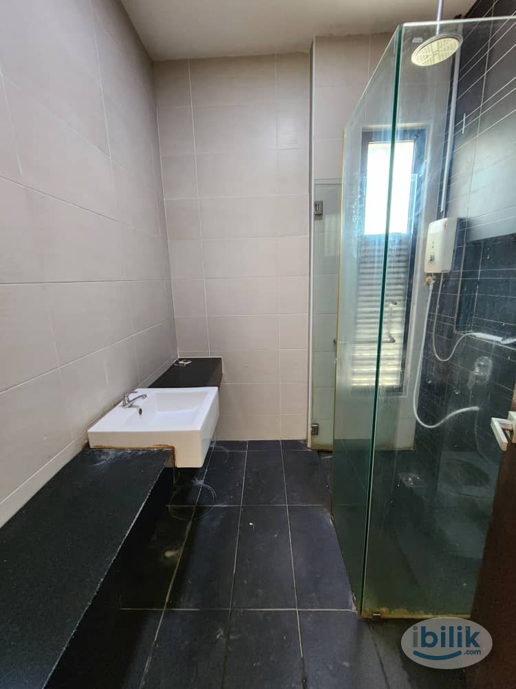 *!![ZERO DEPOSIT]!!*Comfort Nice Room With Private Bathroom For Rent In Alam Impian - Image 4
