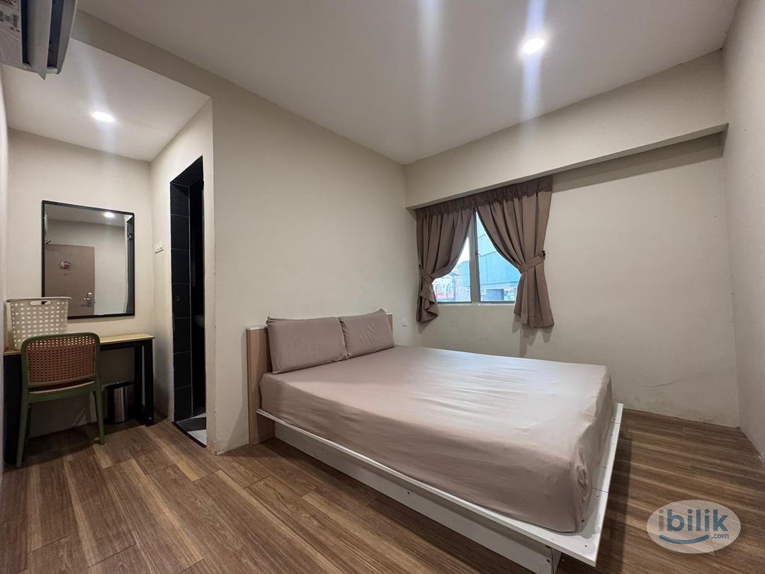 *!![ZERO DEPOSIT]!!* HOTEL STYLE COLIVING MASTER ROOM AT BANDAR BUKIT RAJA KLANG WITH PERSONAL BATHROOM - Image 1