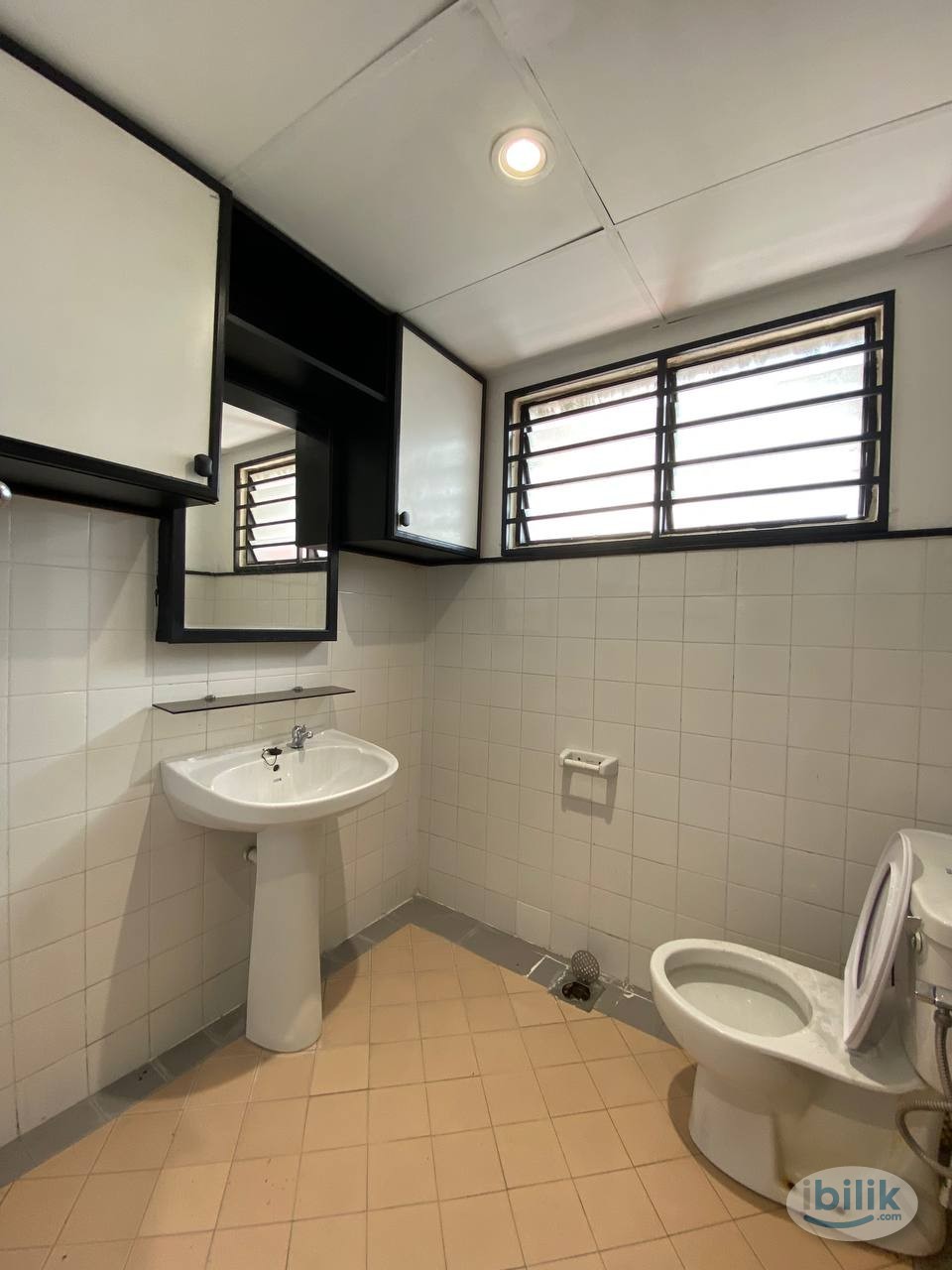 🕌 Muslim Male Preferred – Clean & Peaceful Room at Bistari Condo 🙏 - Image 3