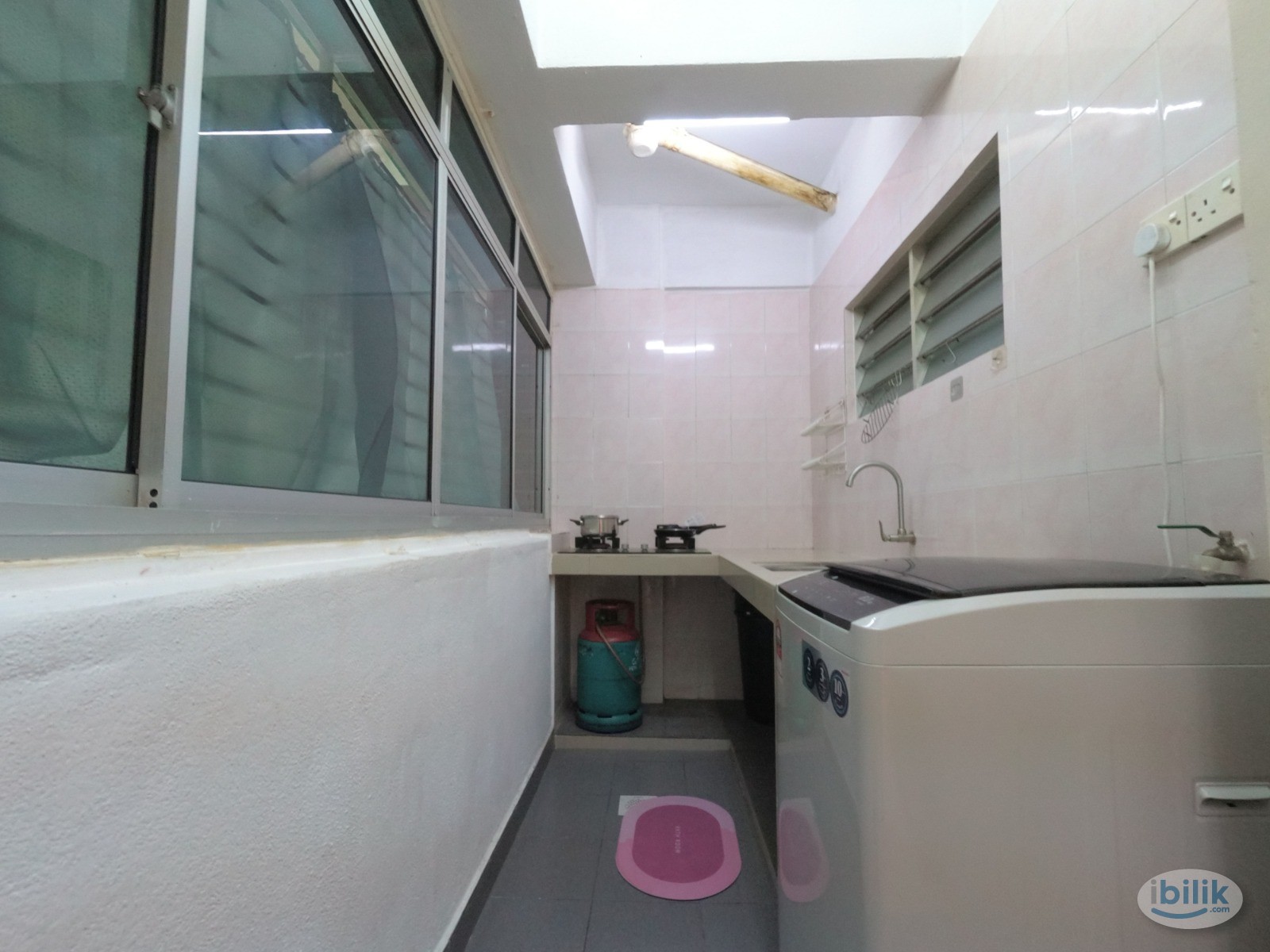 BILIK SHARING | GIRL MUSLIM | Middle Room at Vista Mutiara, Kepong| NEAR MRT | FULLY FURNISED - Image 2