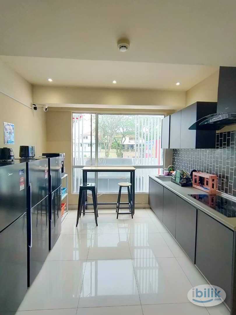 Nearby Atria Mall Middle Room With Private Bathroom For Rent - Image 3