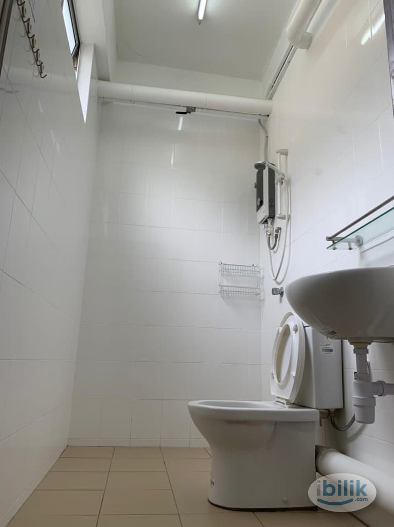 Single Room at Ara Damansara, Petaling Jaya - Image 4