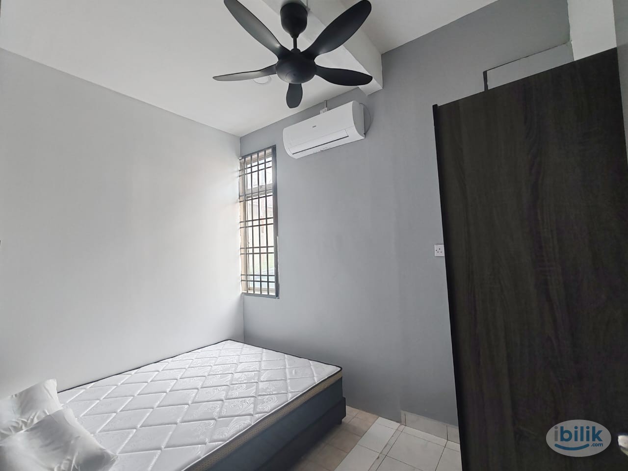 Middle room 中房---Bukit indah single terrace house - Image 2