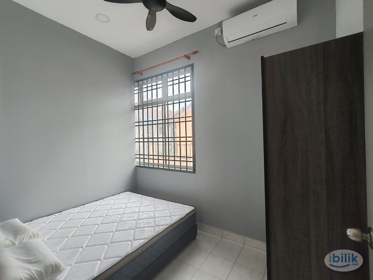 Small room小房---Bukit indah single terrace house - Image 3