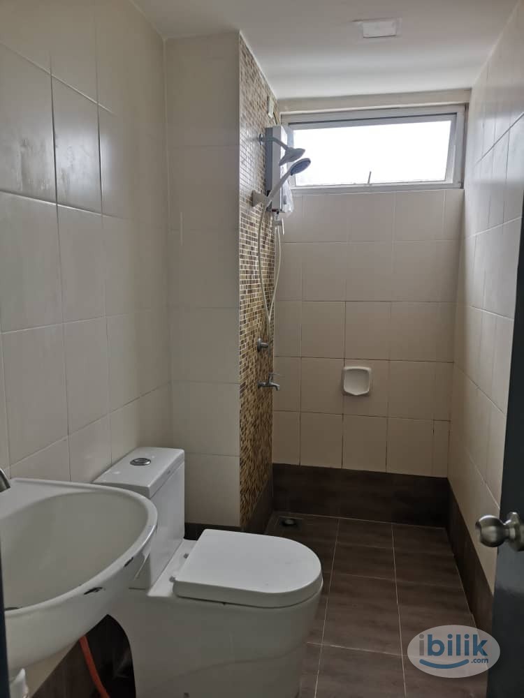 Balcony Room at Suasana Lumayan, Bandar Sri Permaisuri - Image 4