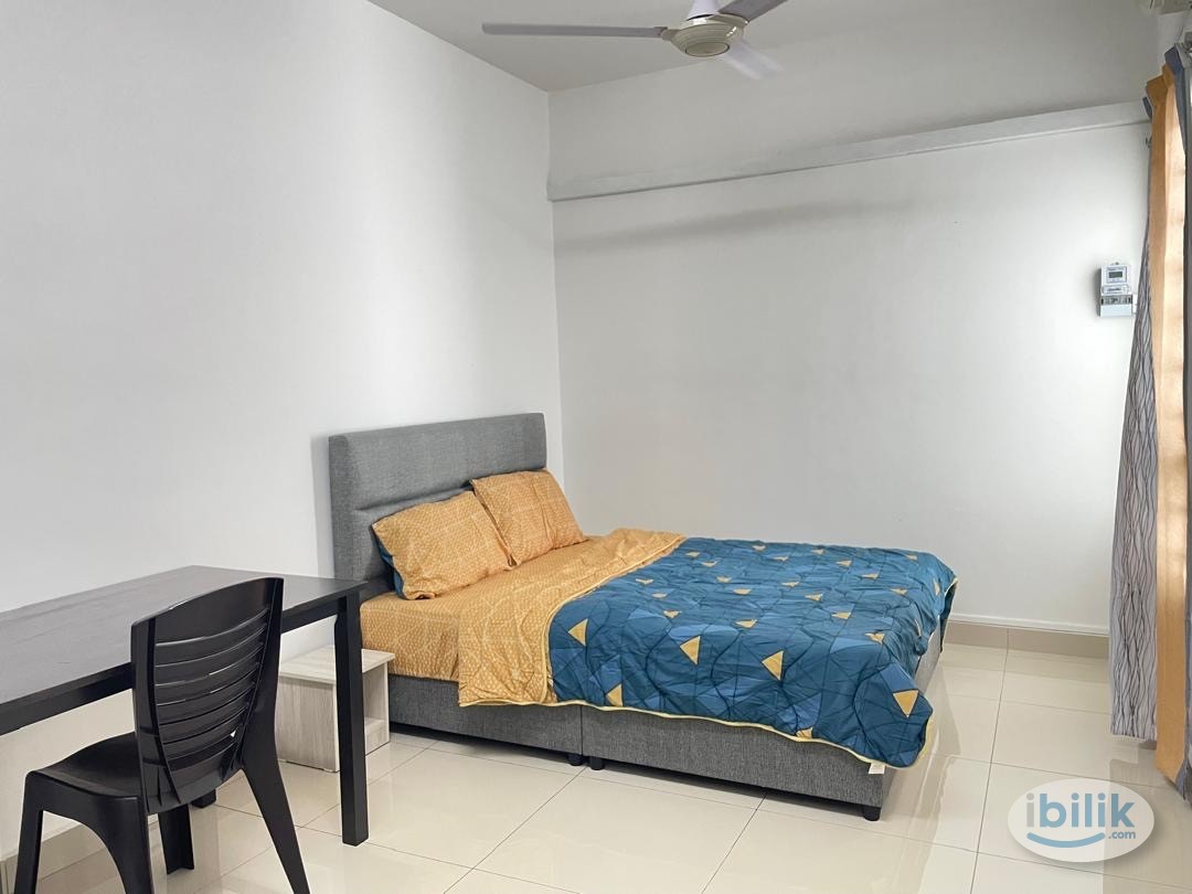 Middle Room at Casa Residenza, Kota Damansara - Image 1