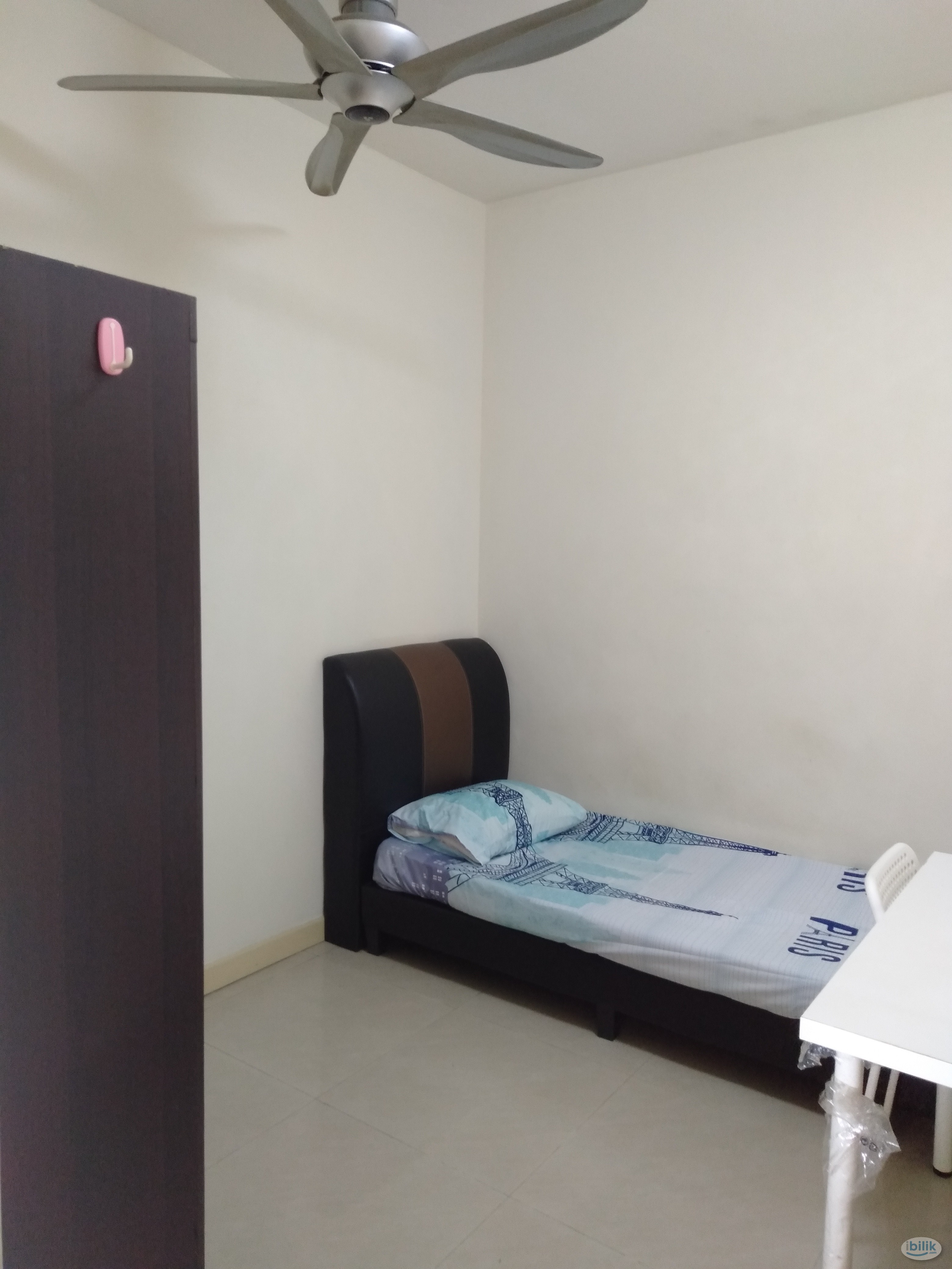 Savanna / Savana 1 near LRT IMU TPM APU ASTRO Bukit Jalil Single Room fully furnished Golf course view form  living hall - Image 5