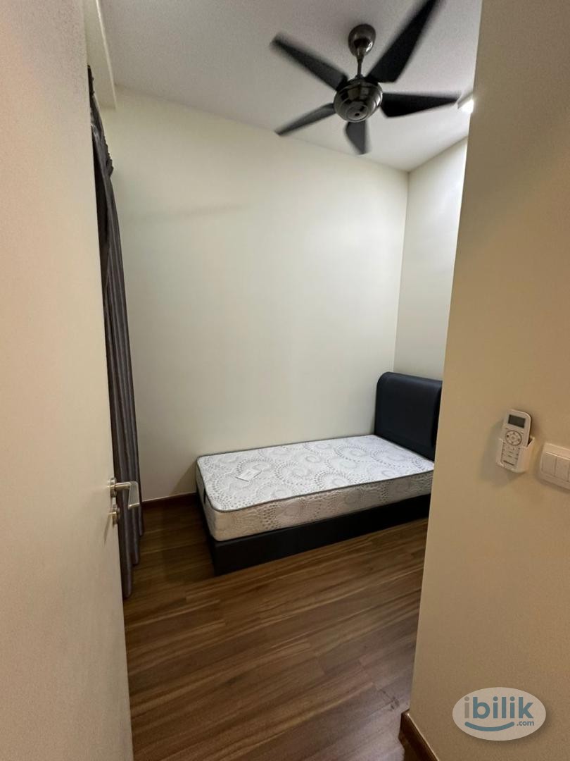 Single Room at The Petalz (FREE WIFI), Old Klang Road - Image 1