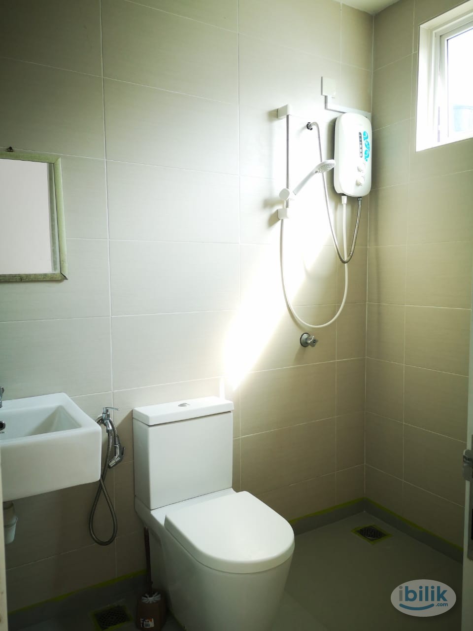 [Fully Furnished] WiFi, Cleaning Service, Single Room for RENT at Bandar Enstek, Nilai - Image 2