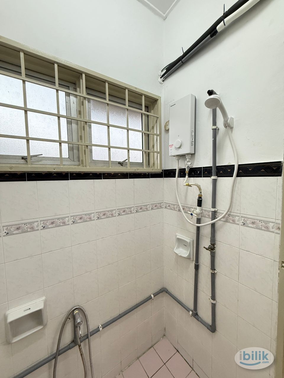 Fully Furnished, wiFi Ac, Master Room at Pusat Bandar Puchong, Puchong - Image 3