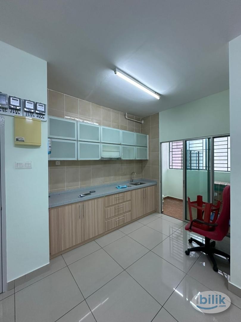 Small Room (free wifi, utilities) at OUG Parklane, Old Klang Road - Image 3