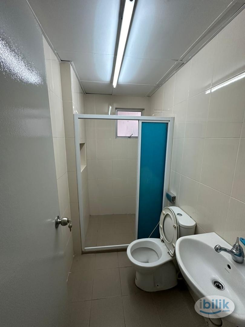 Small Room (free wifi, utilities) at OUG Parklane, Old Klang Road - Image 4