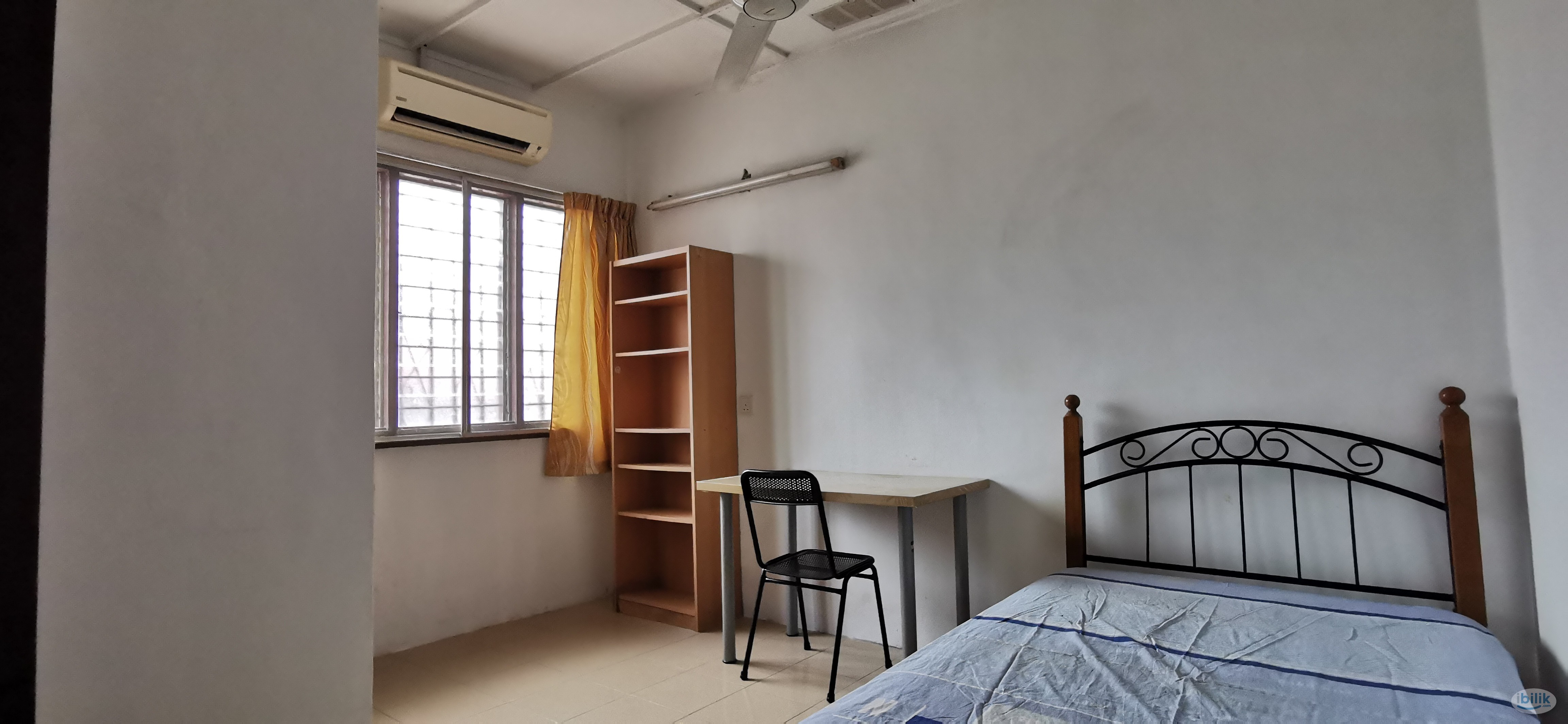 SS15 house facing Subang Jaya LRT / KTM station – own bath, furnished room posted by owner - Image 1