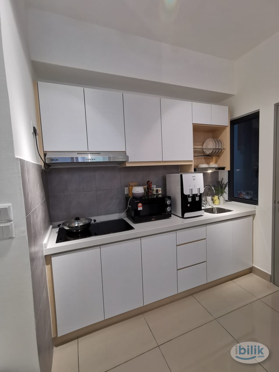 Middle Room at Nikka City Sentral Residence, Bandar Sri Permaisuri - Image 5