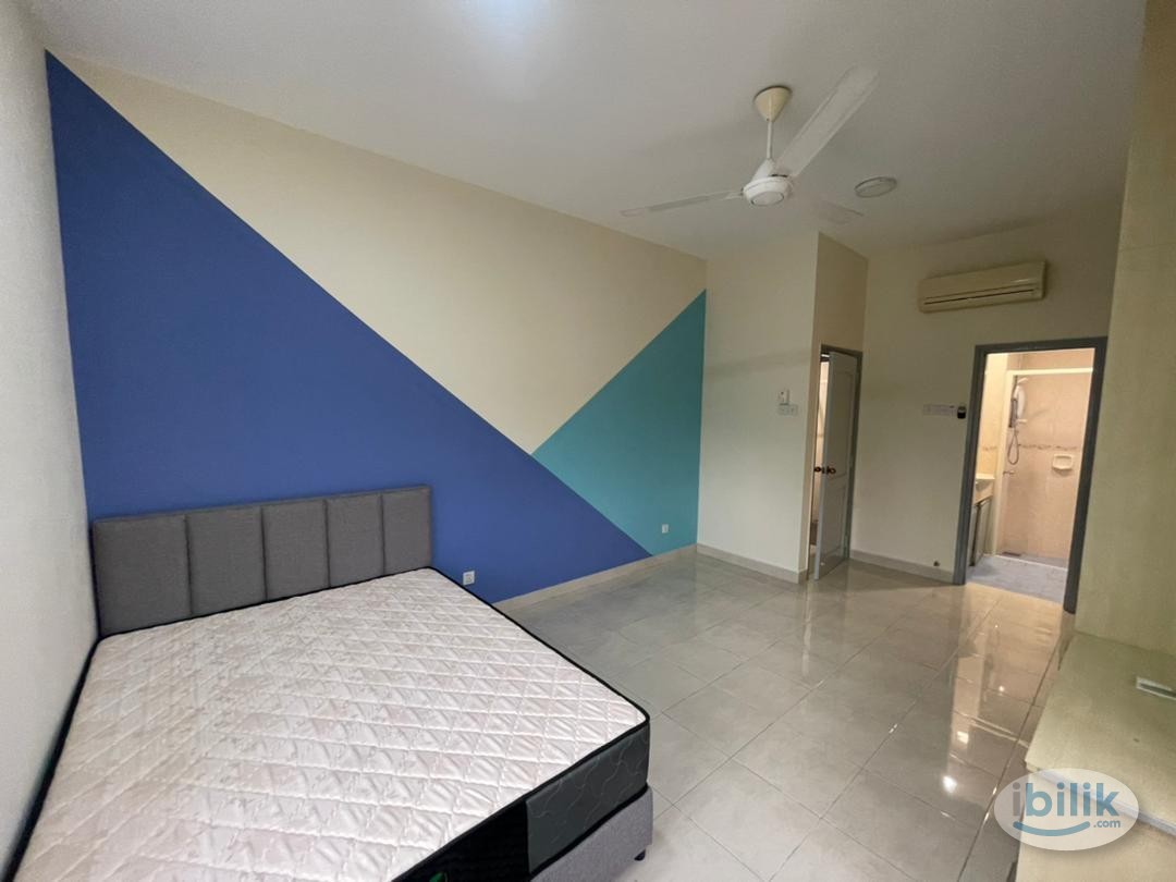 Master Room at Pelangi Utama, Bandar Utama - Image 2