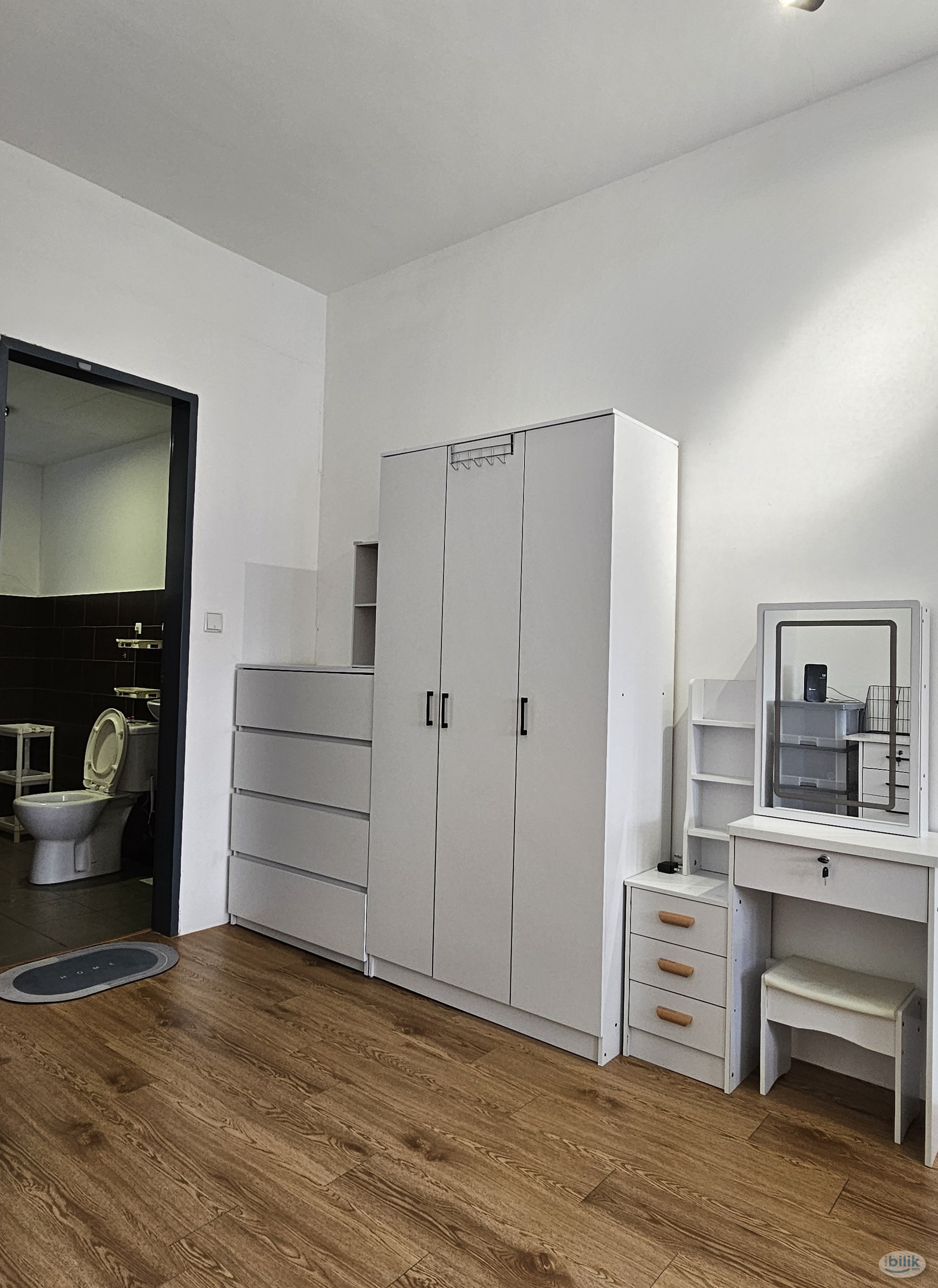 AIRCON Master Room Included Utilities at Bandar Sungai Long, Kajang - Image 3