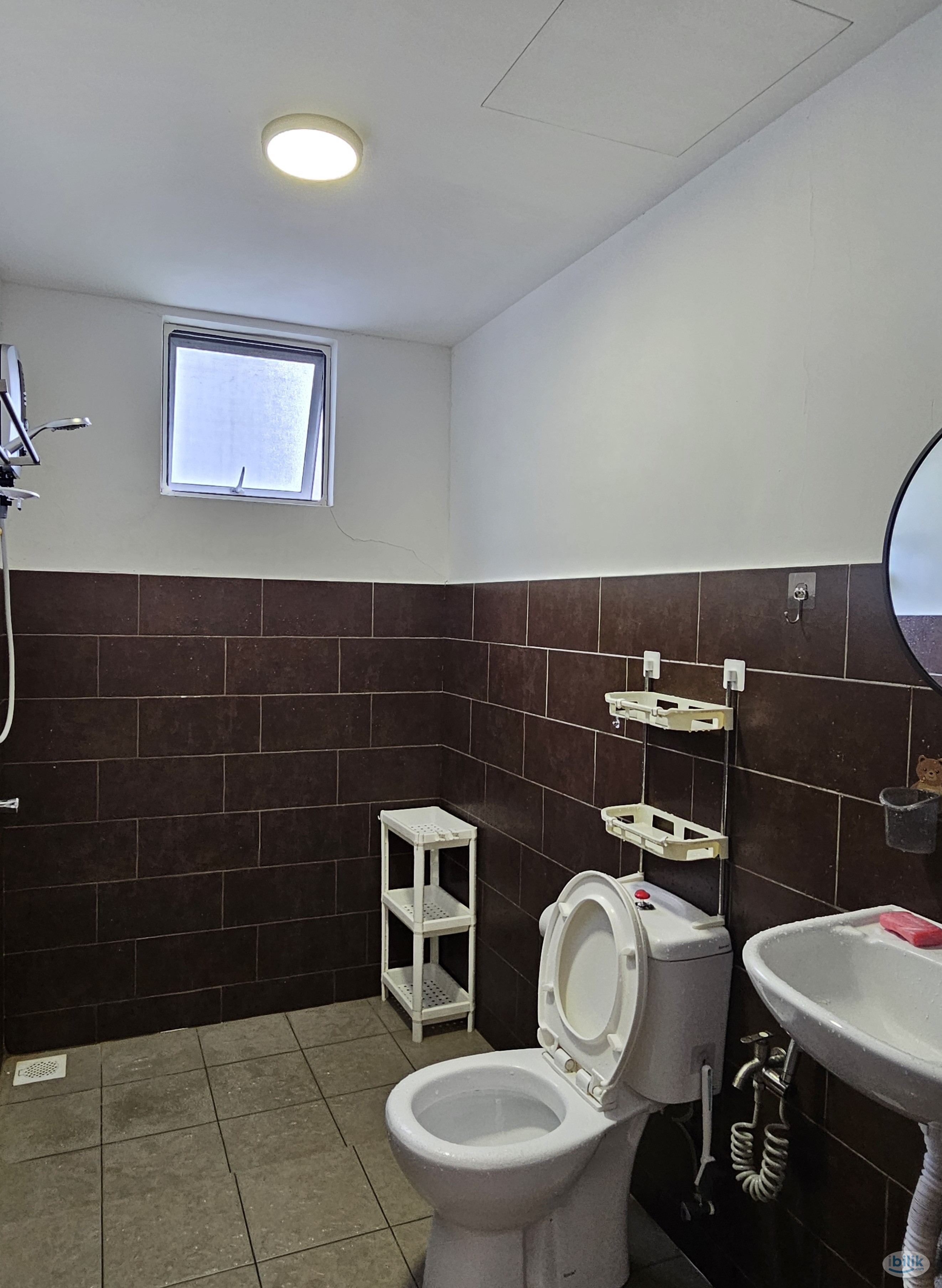 AIRCON Master Room Included Utilities at Bandar Sungai Long, Kajang - Image 4