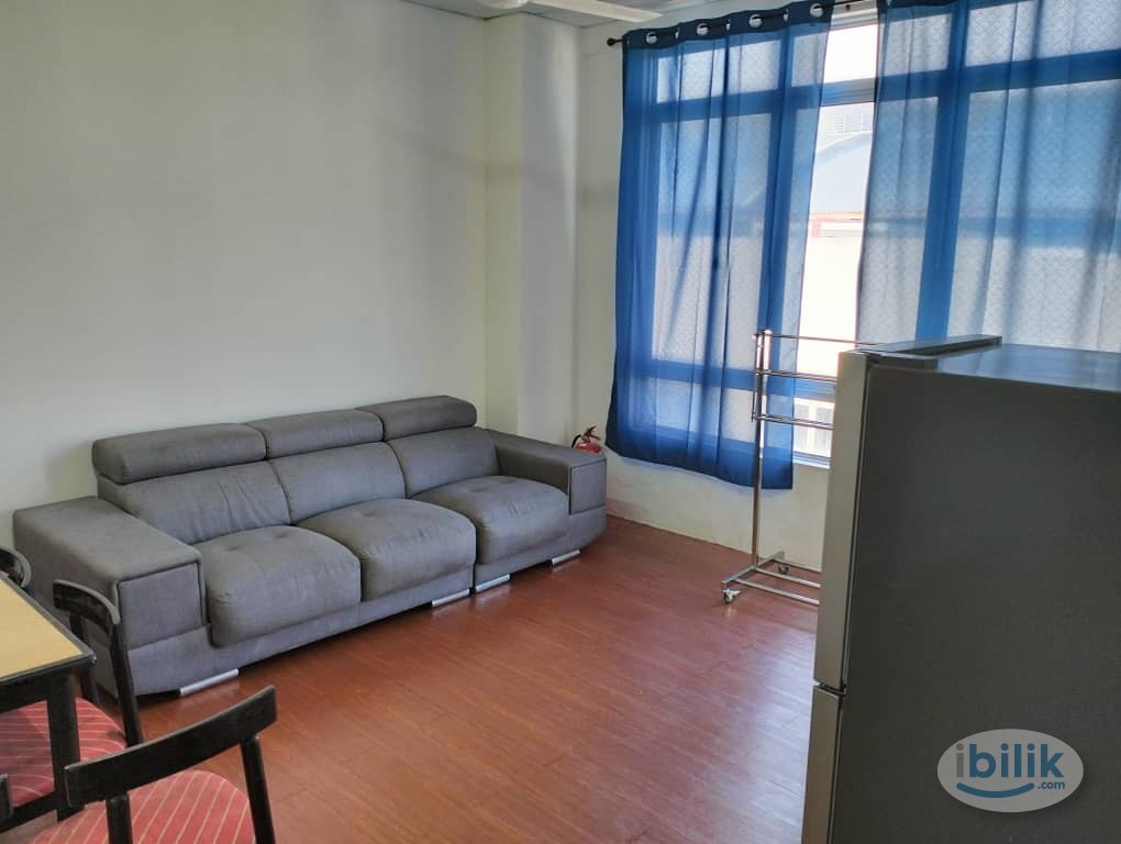 Twin Sharing Room at Bandar Satelit Sebang, Pulau Sebang, Tampin - Image 3