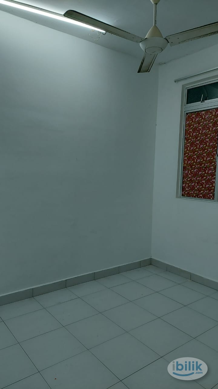 Middle Room at Tebrau City Residence Apartment, Johor Bahru - Image 2