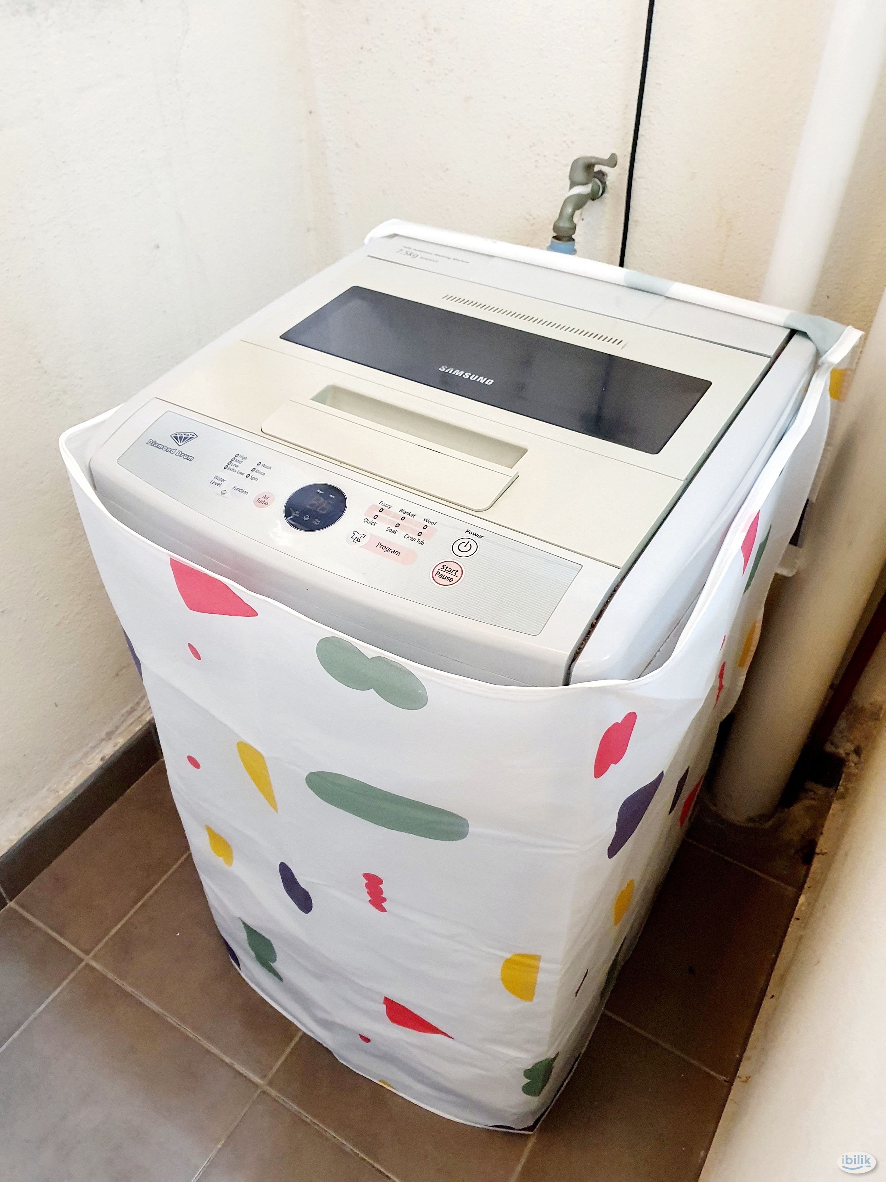 Fully Furnished & Free Utility Middle Room - Image 3