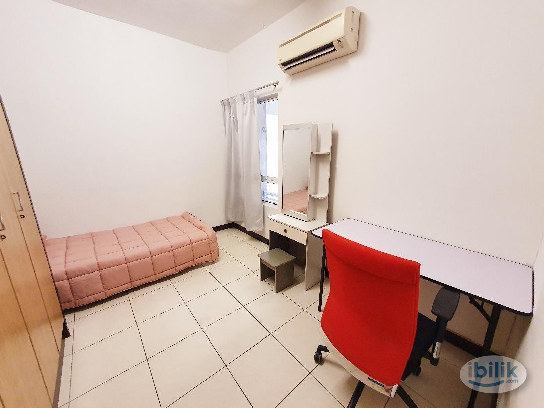 Fully Furnished & Free Utility Middle Room - Image 5