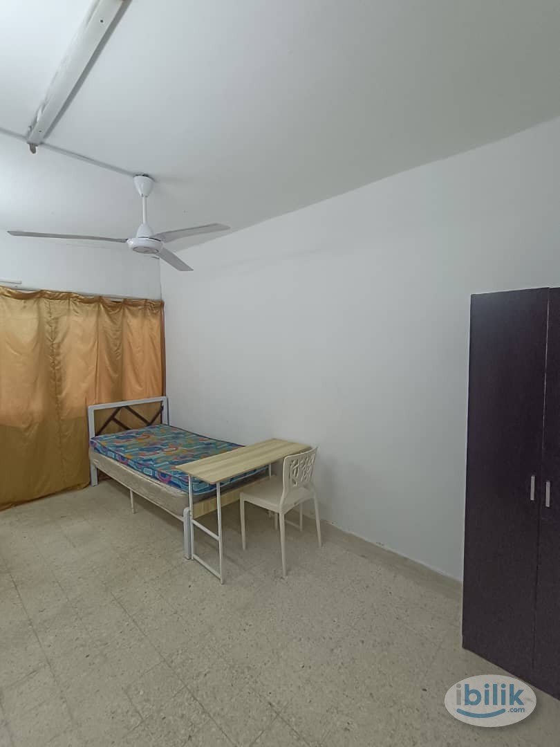 Low Rental ⚠️⚠️ MIDDLE Room for rent 🚇🚇 Walking LRT SS18😊Fully Furnished & Free Wifi Utilities‼️ - Image 2