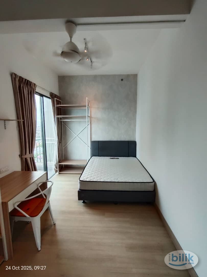 The Grand Subang SS13 Master BedRoom With Balcon Unit For Rent Fully Furnished FREE SHUTTLE BUS FREE UTILITIES - Image 3