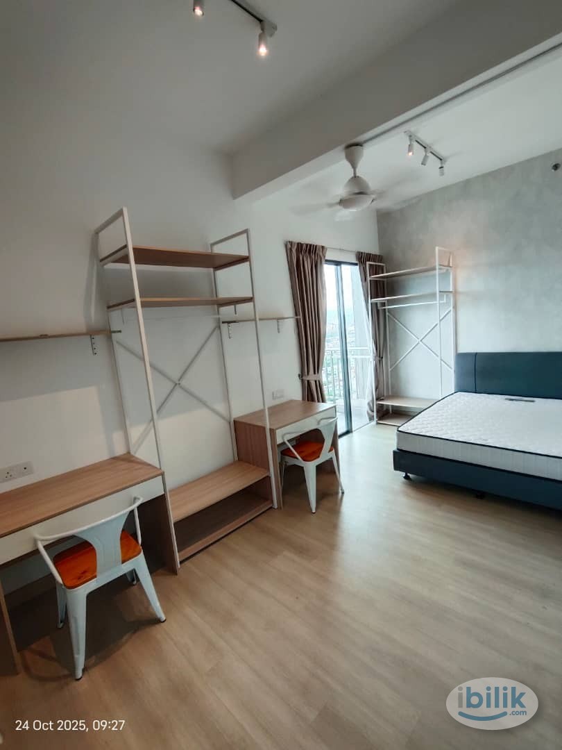 The Grand Subang SS13 Master BedRoom With Balcon Unit For Rent Fully Furnished FREE SHUTTLE BUS FREE UTILITIES - Image 4
