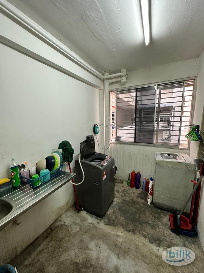 Single Room Murah at Taman Topaz Apartment, Dengkil - Image 4