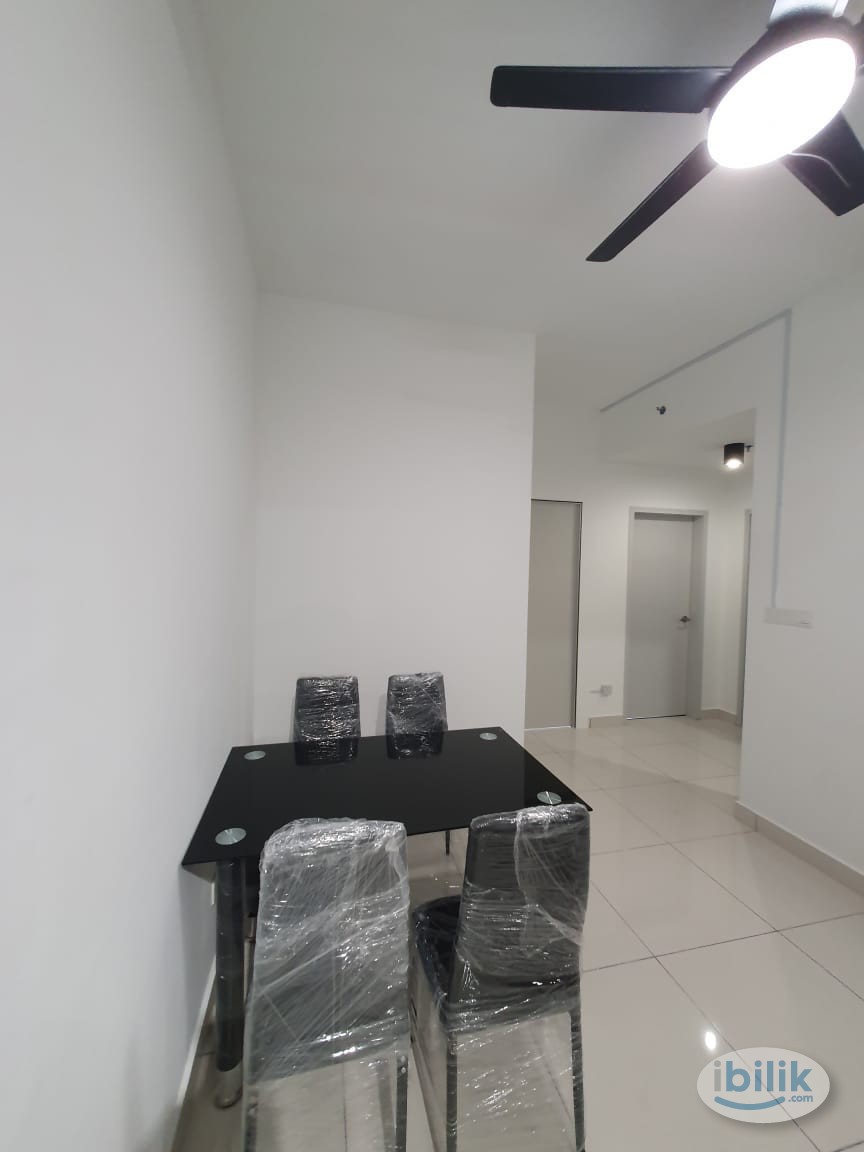 Single Room Side by Side Bathroom  | Fibre WIFI 300 Mbps | Hotel Quality Mattress | Fully Furnished with Dining Table - Image 3